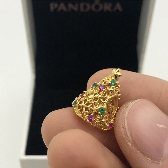 ✨🔥Pandora Glitter Christmas Tree Charm - Picture 5 of 9